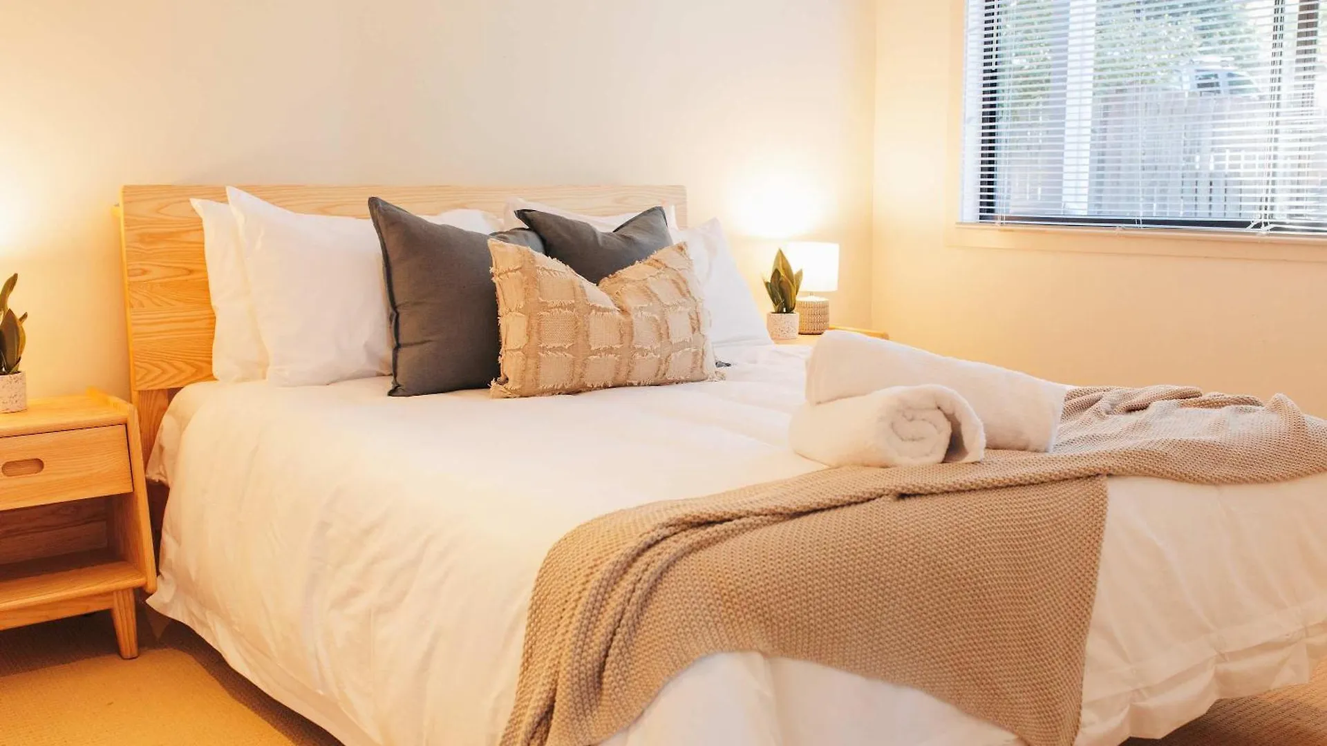 Holiday home Cheerful Family Home With Stunning Views Caloundra Australia
