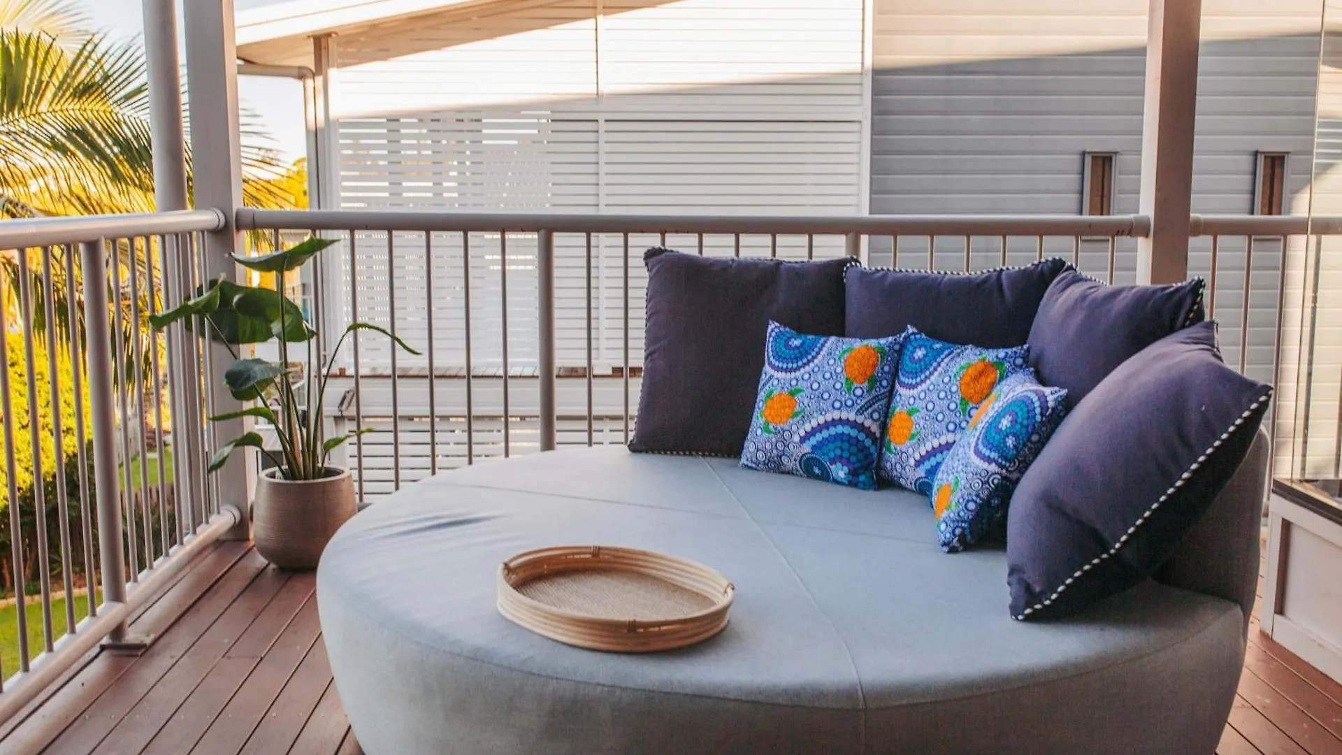 Cheerful Family Home With Stunning Views Caloundra Holiday home